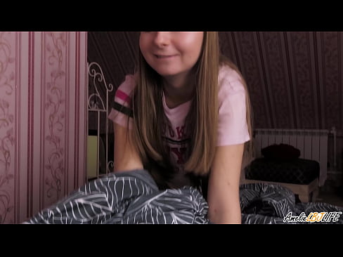 ❤️ Blondinė giliai čiulpia savo BFF ir gauna spermos į burną ❤ Gražus porno prie mūsų lt.pornplaybb.ru ❤